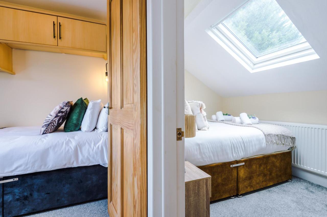 Charming 3-Bed Cottage In Chester, Ideal For Families & Workers, Free Parking - Sleeps 7 Exteriör bild